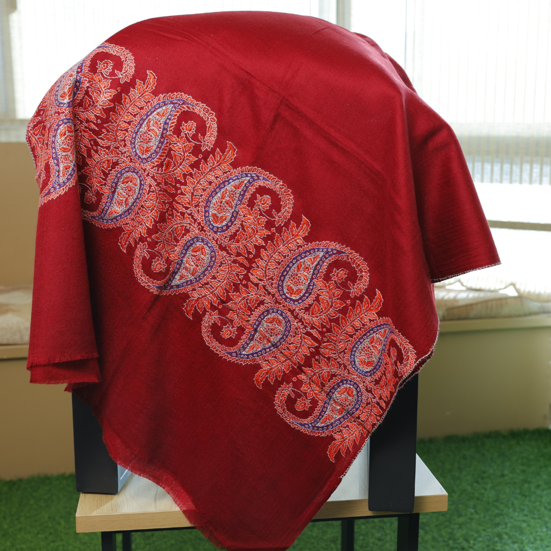 Handcrafted Paisley Border Shawl