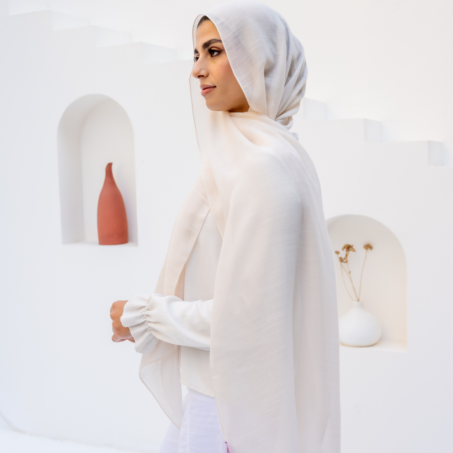 وشاح فيسكوز شبكي حديث