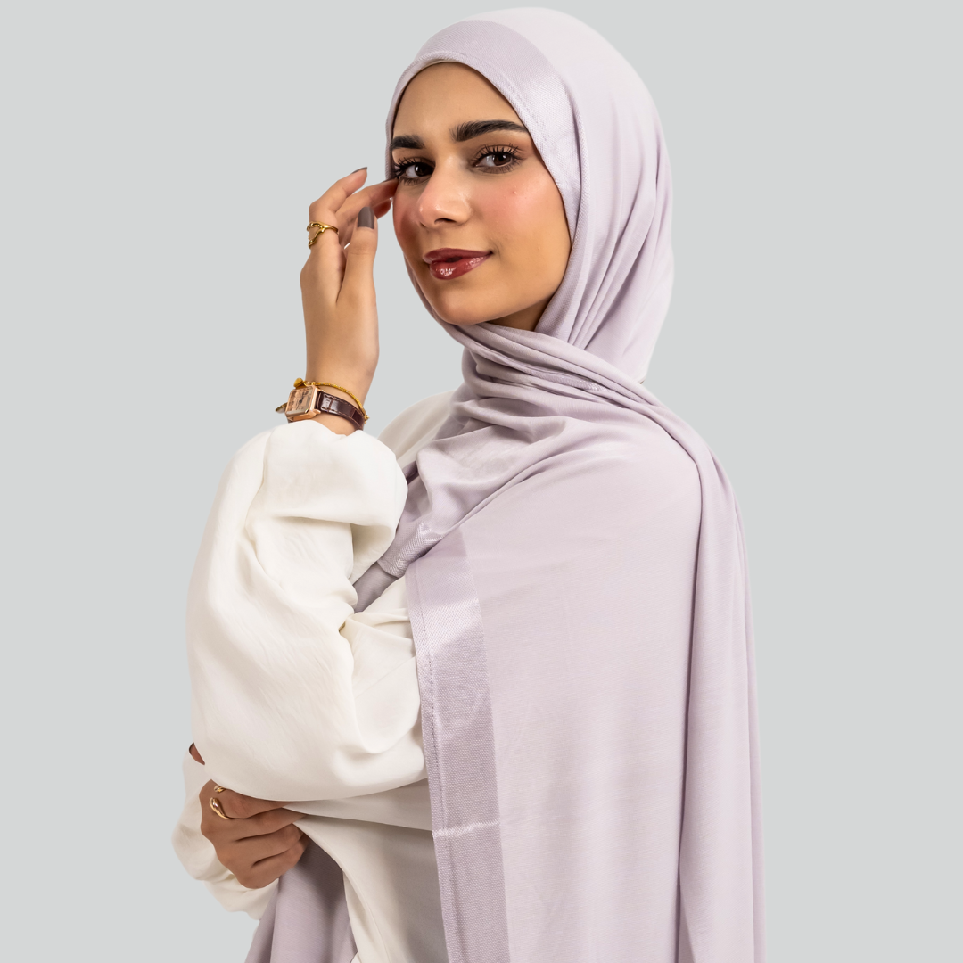وشاح من القطن والساتان