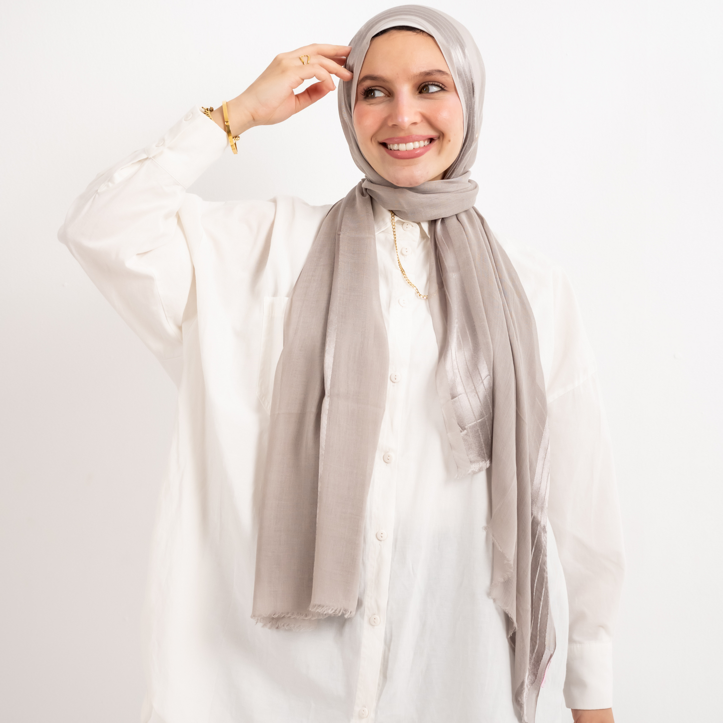 وشاح ساتان حدودي
