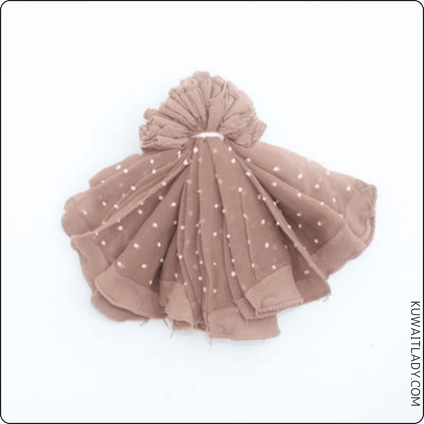 Dotted Sheer Ankle Socks