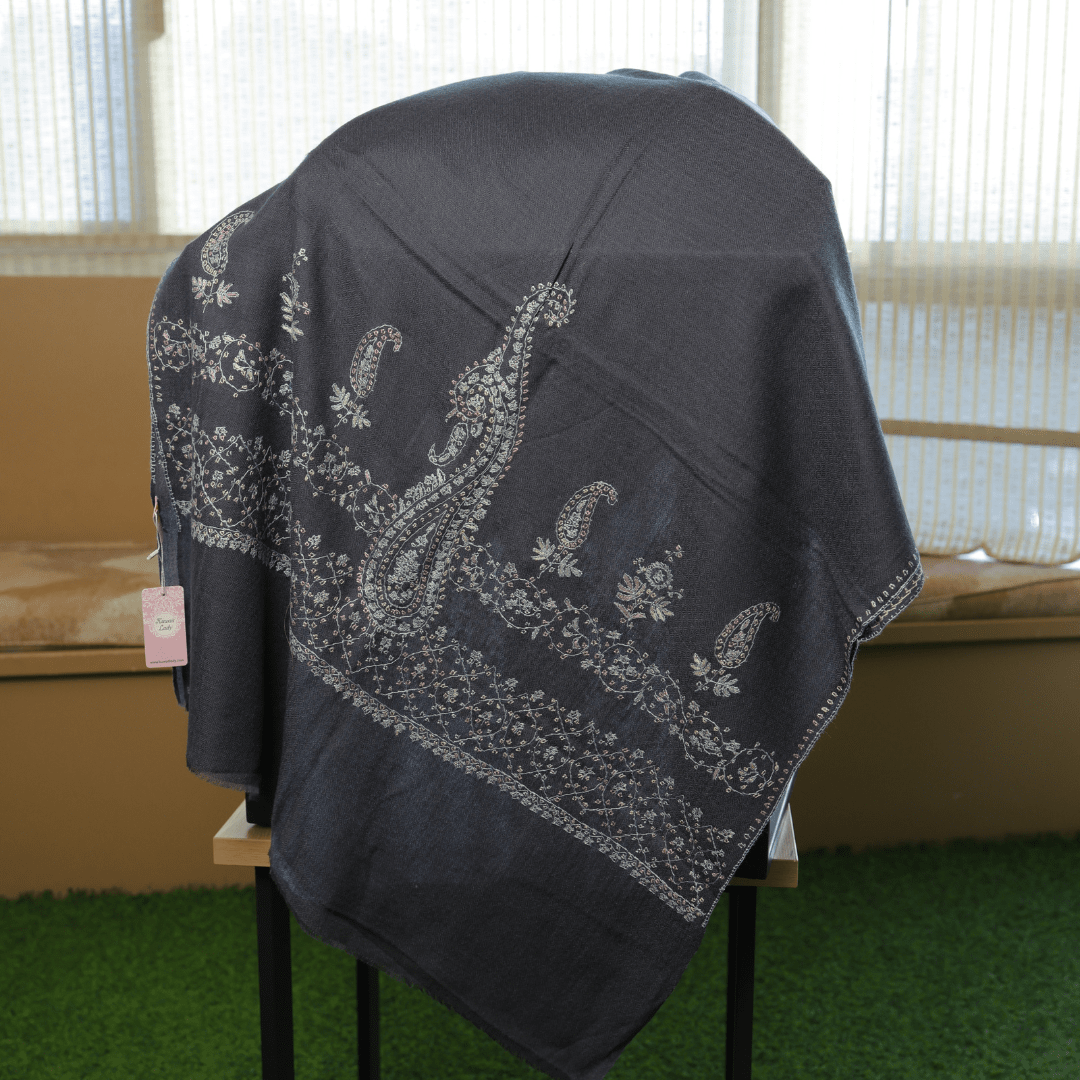 Handcrafted Paisley Border Shawl