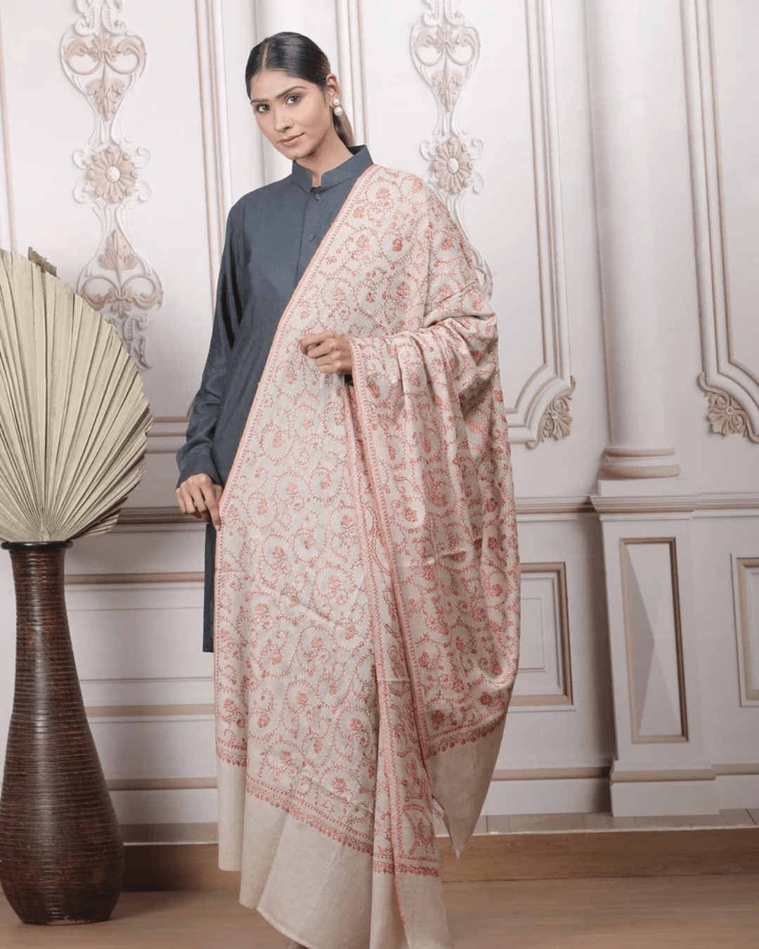 Jaalidar Shawl