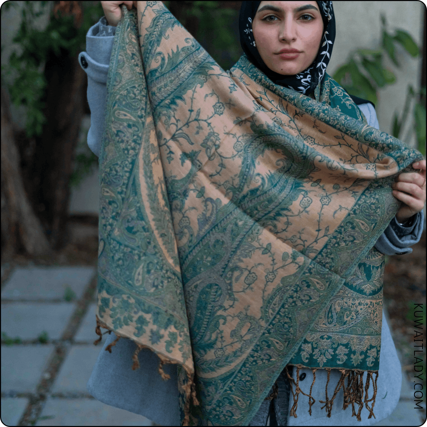 Kashmiri Meadow Bliss Shawl