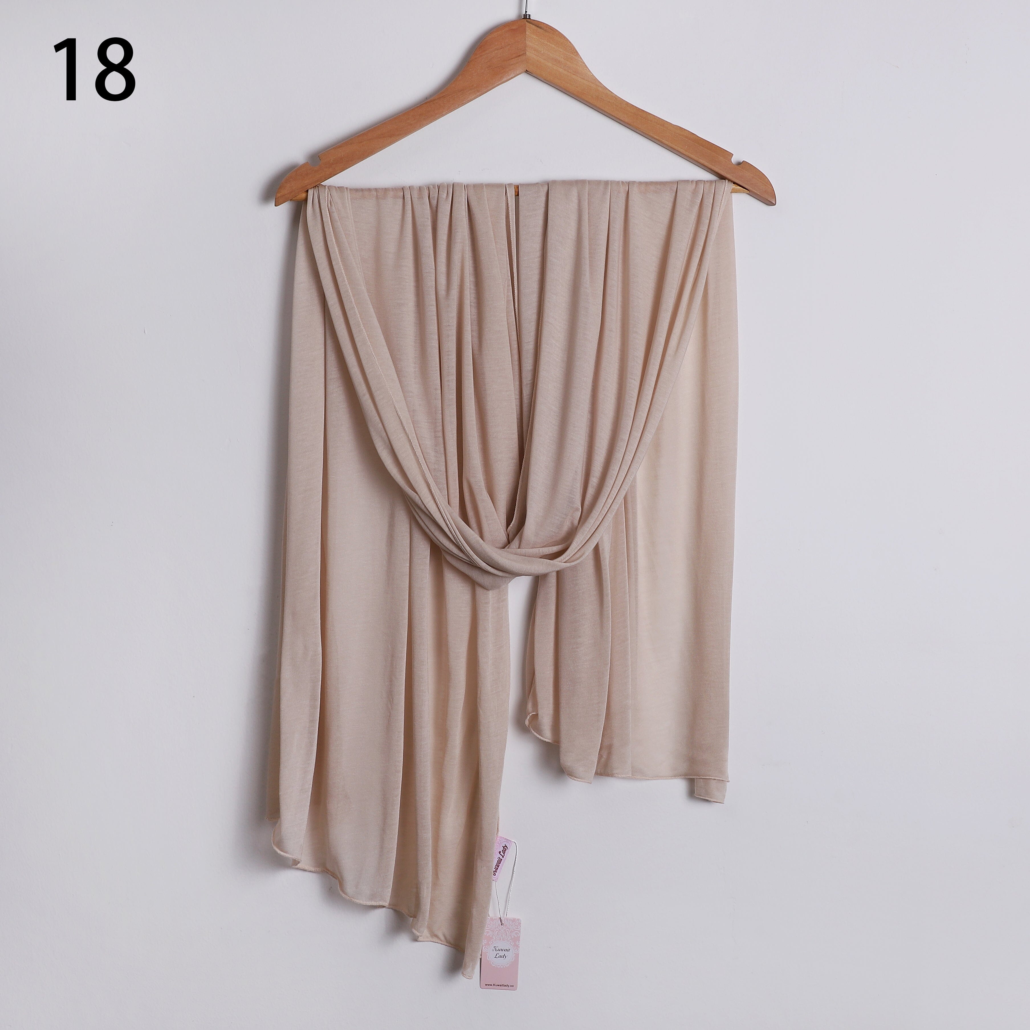 Kleenex Elegant Scarf