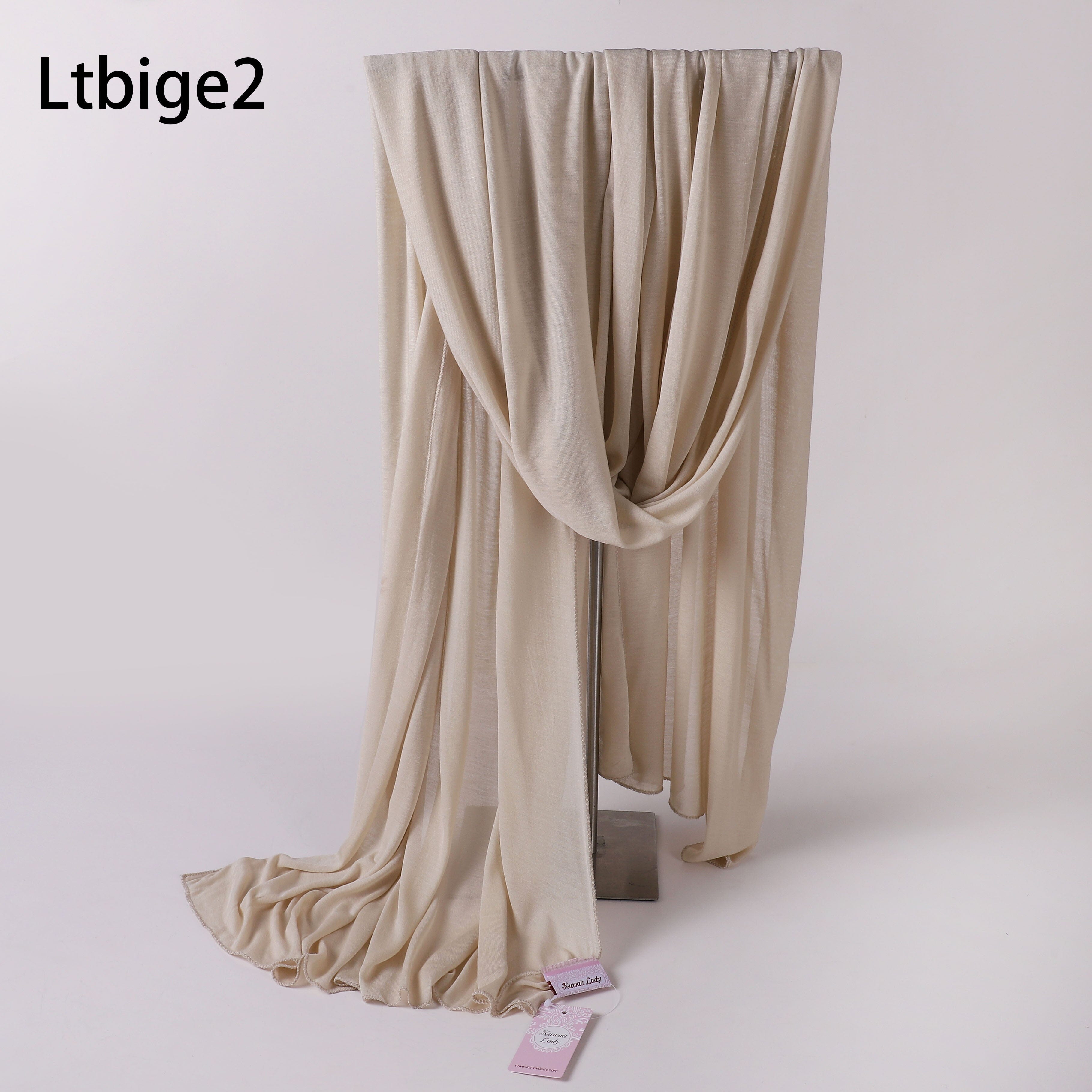 Kleenex Elegant Scarf