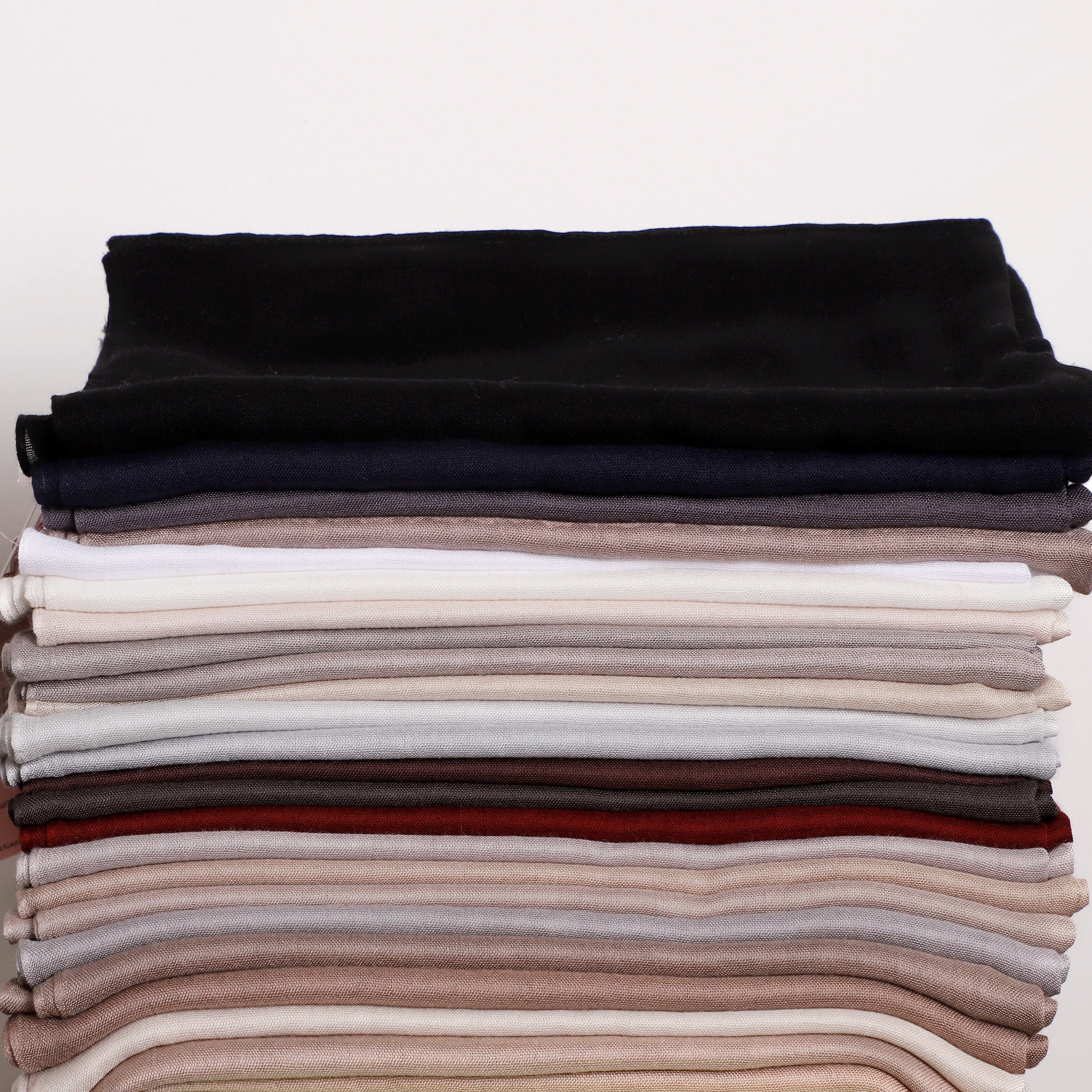 Linen Plain 526