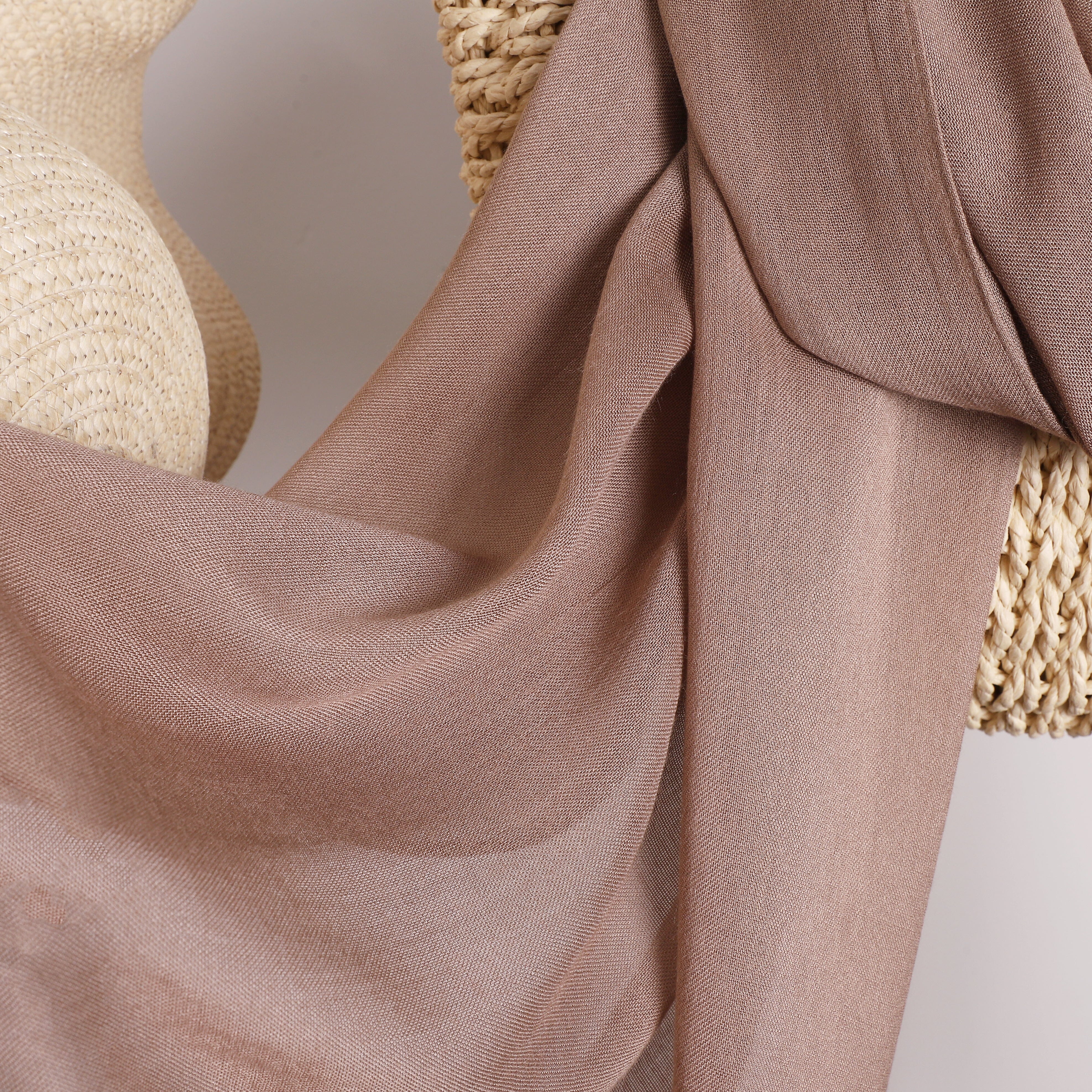 Linen Plain 526