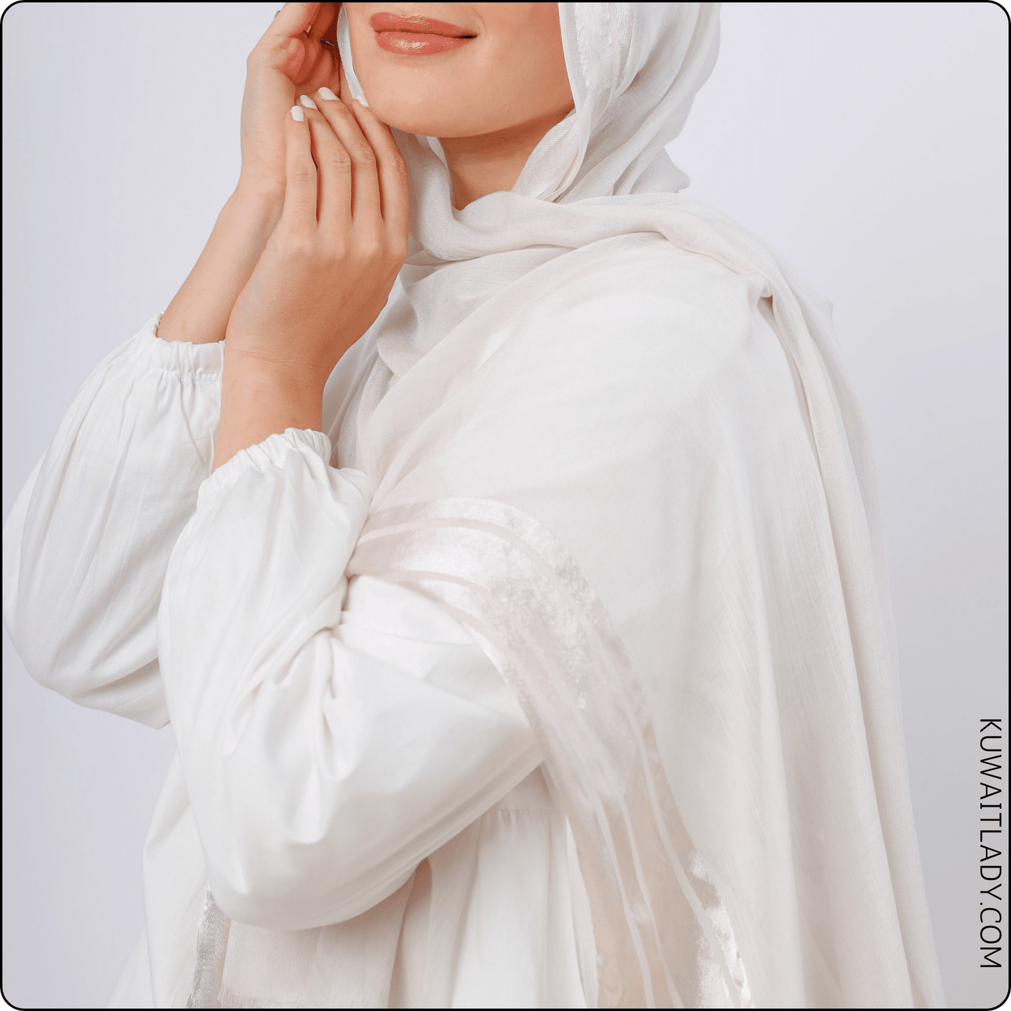 Linen Satin Edge Elegance