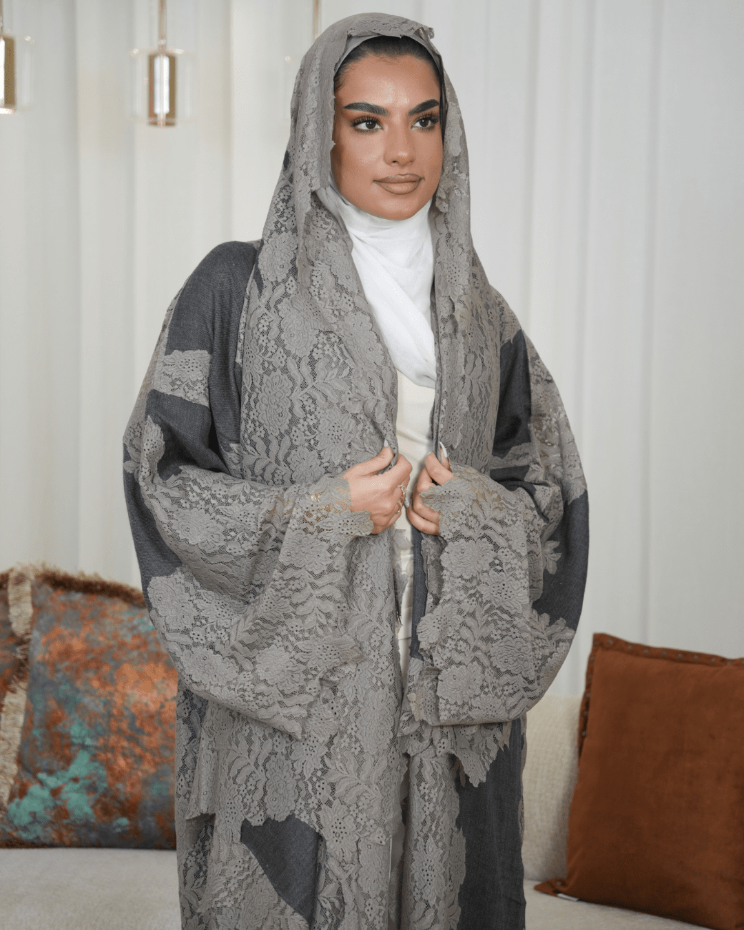Premium Pashmina Wool-Lace Grey Bisht