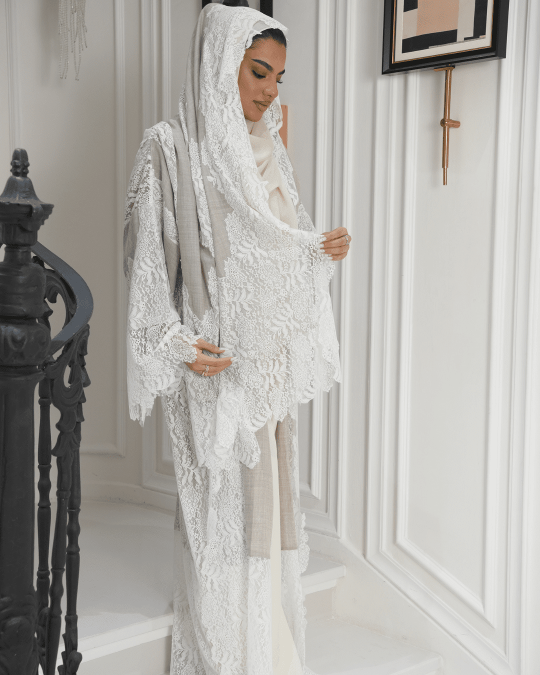 Premium Pashmina Wool-Lace Light Beige Bisht