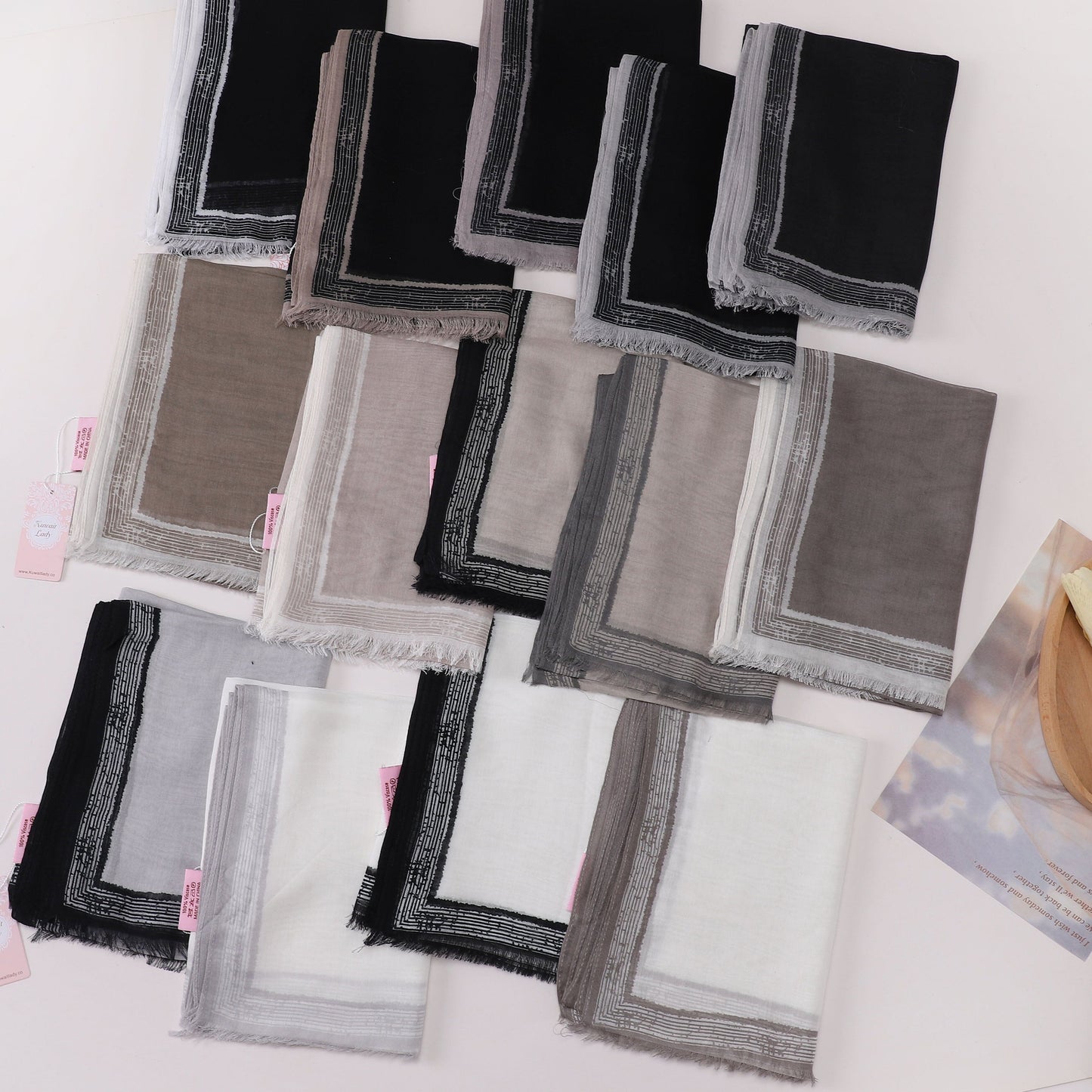 Stripes Border Linen Scarf