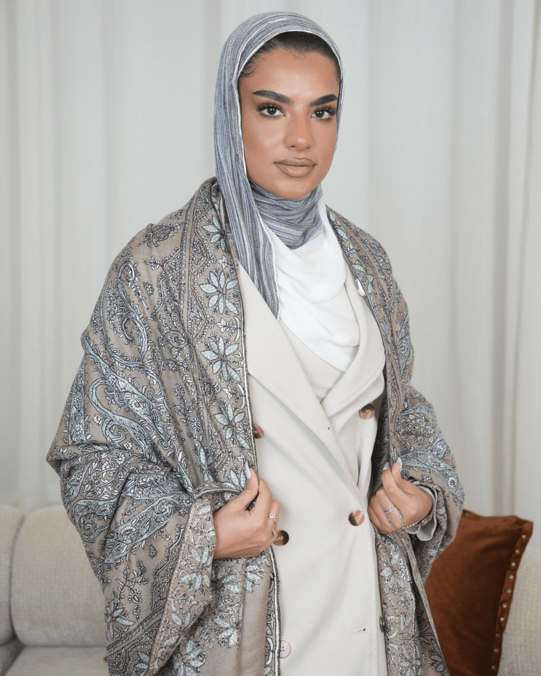 Taj-e-Kashmir Premium Pashmina Shawl