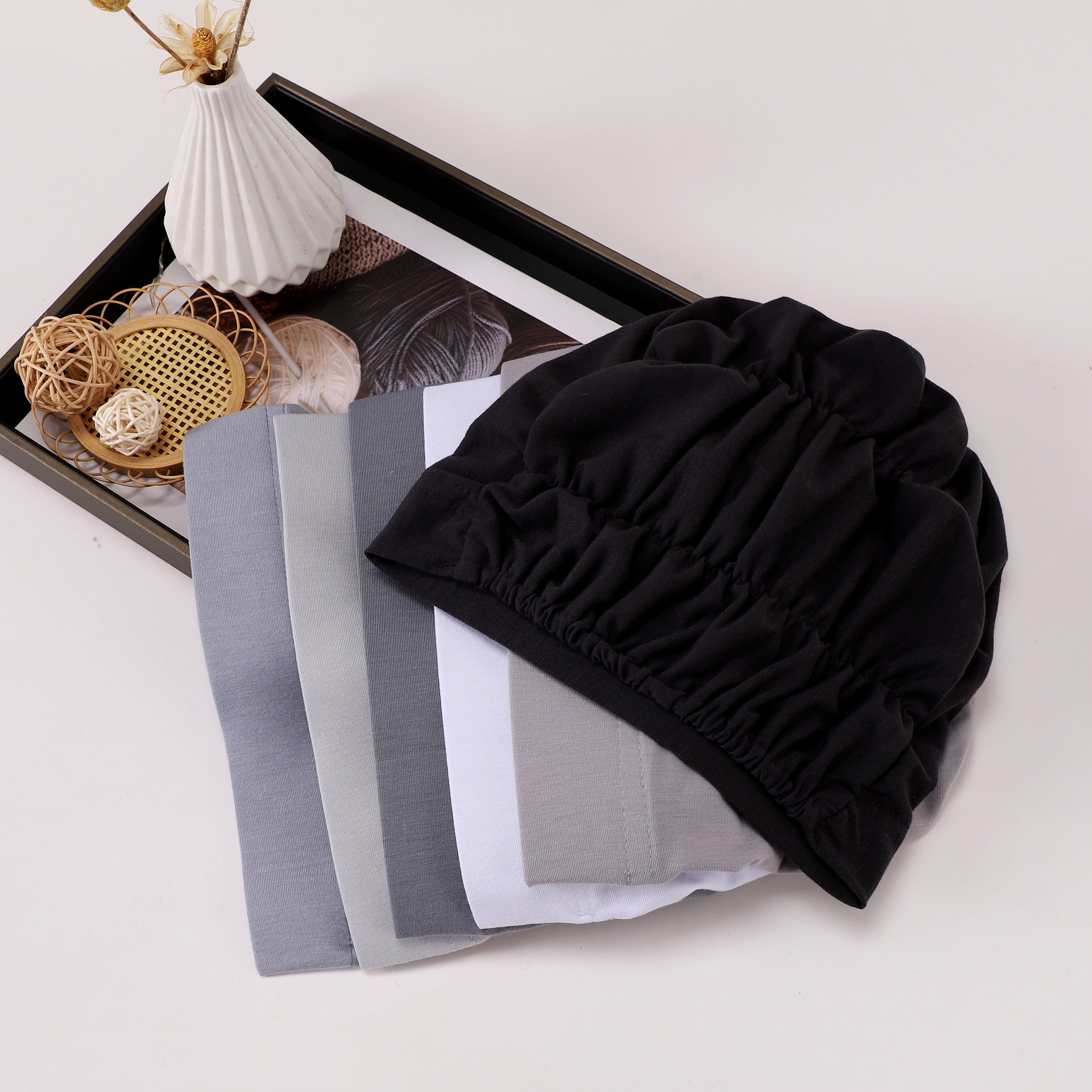 Wrinkled Bonnet Undercap