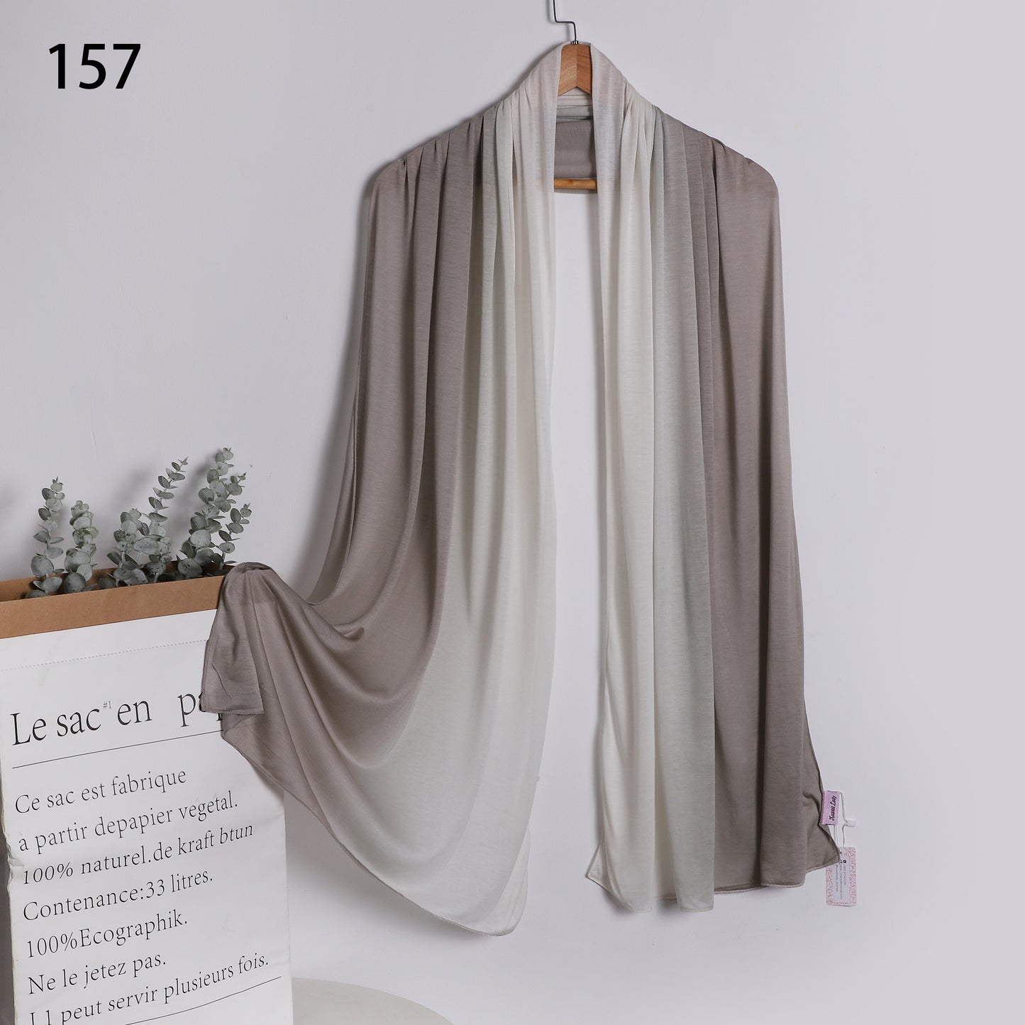 وشاح كلينكس مظلل