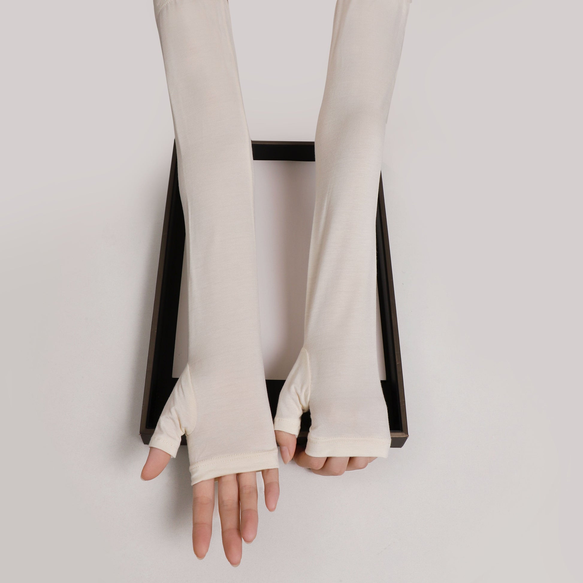 Aesthetic Thumb Sleeves