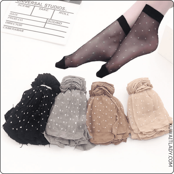 Dotted Sheer Ankle Socks