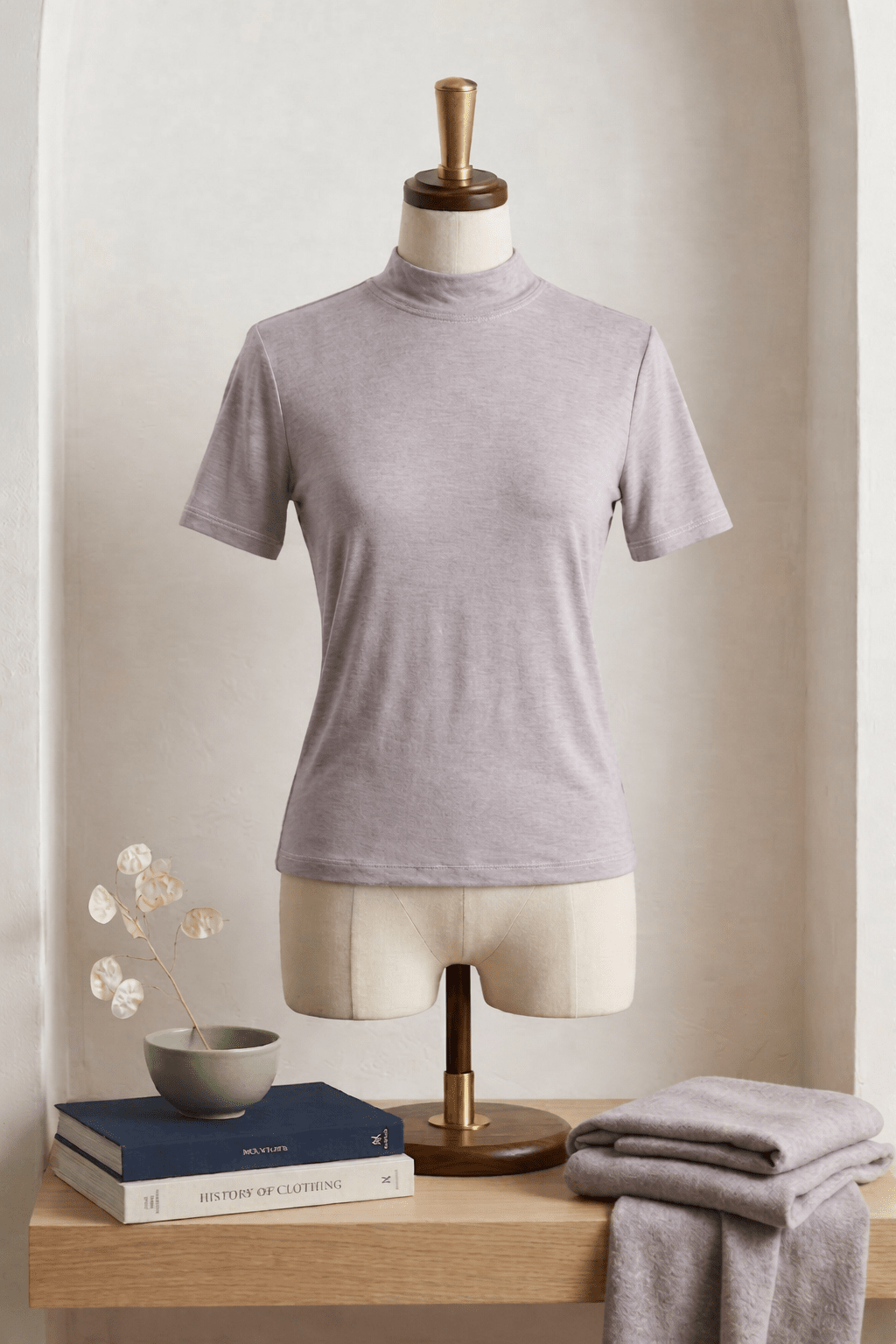 Elegant Cotton T-shirt (Nus-Kum)