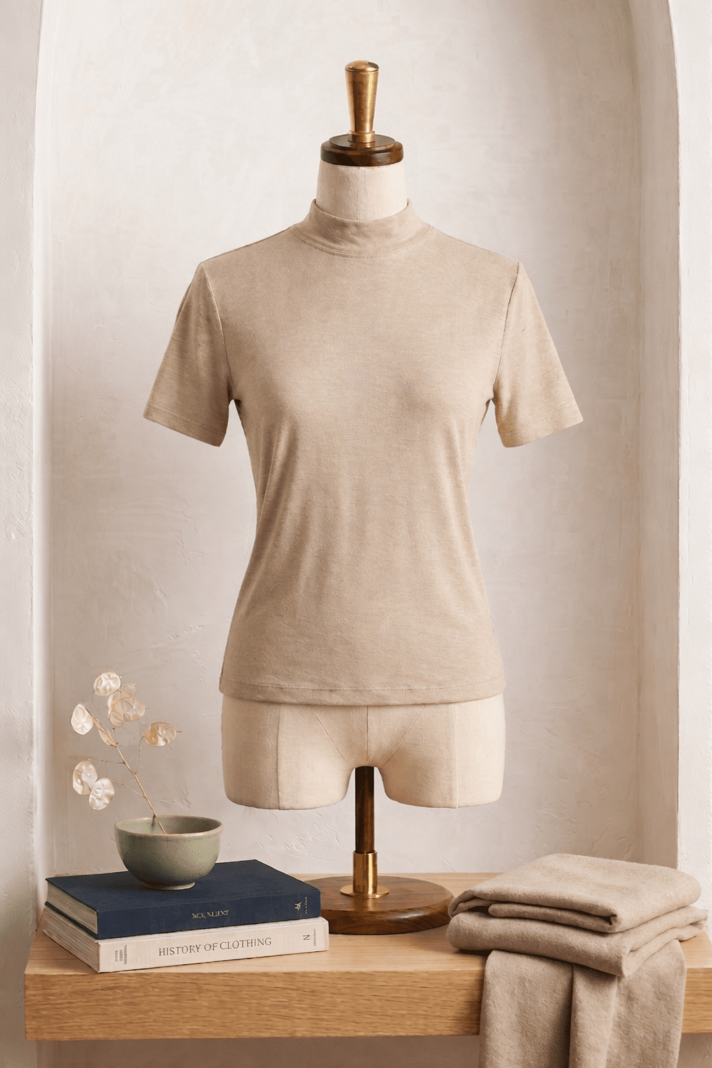 Elegant Cotton T-shirt (Nus-Kum)