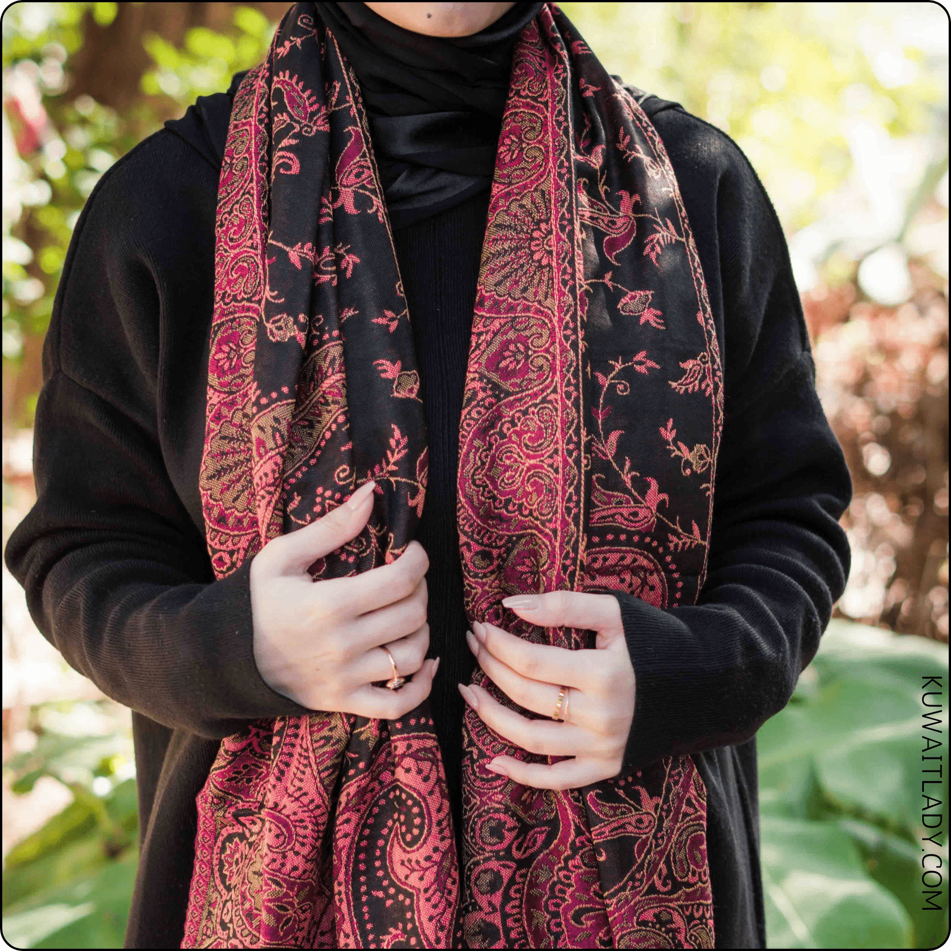 Ethnic Kashmiri Indian Shawl