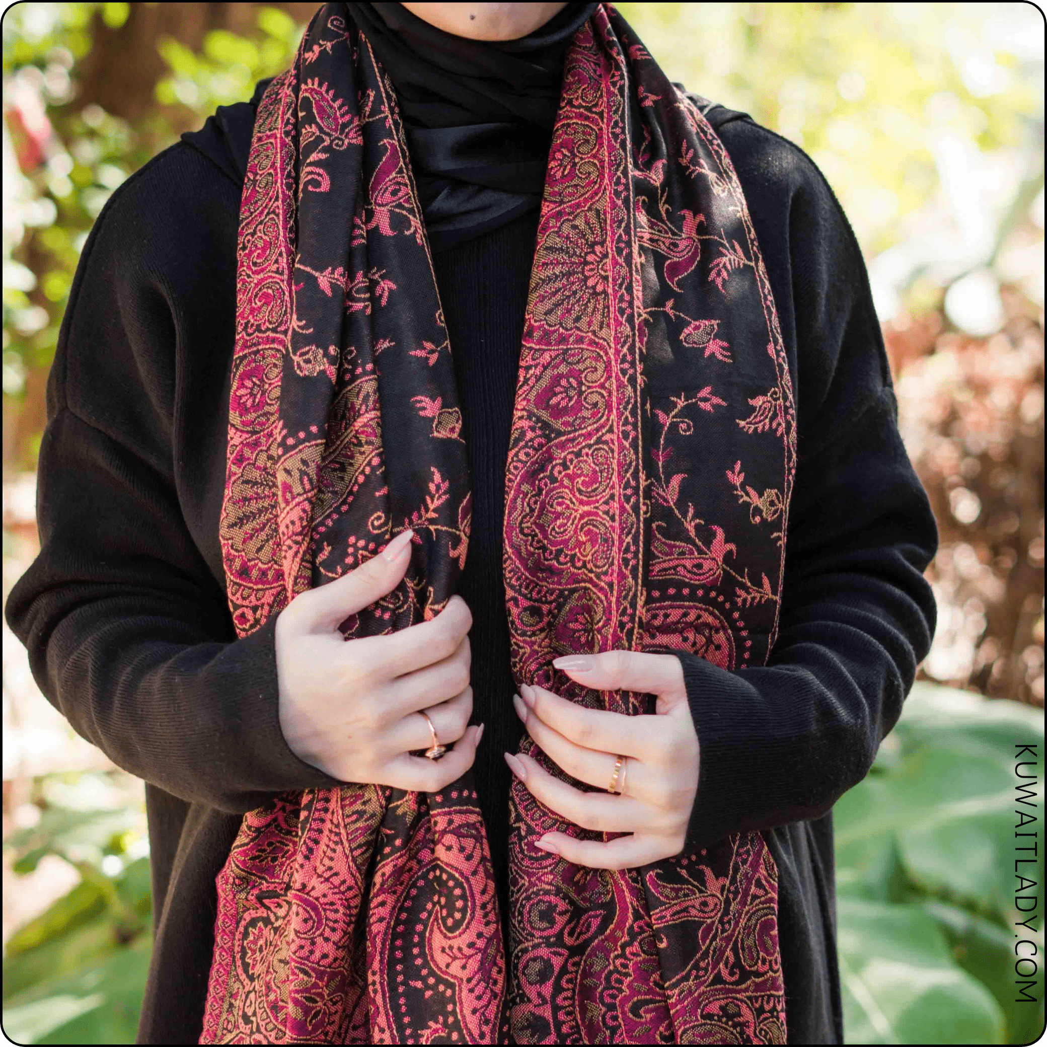 Ethnic Kashmiri Indian Shawl