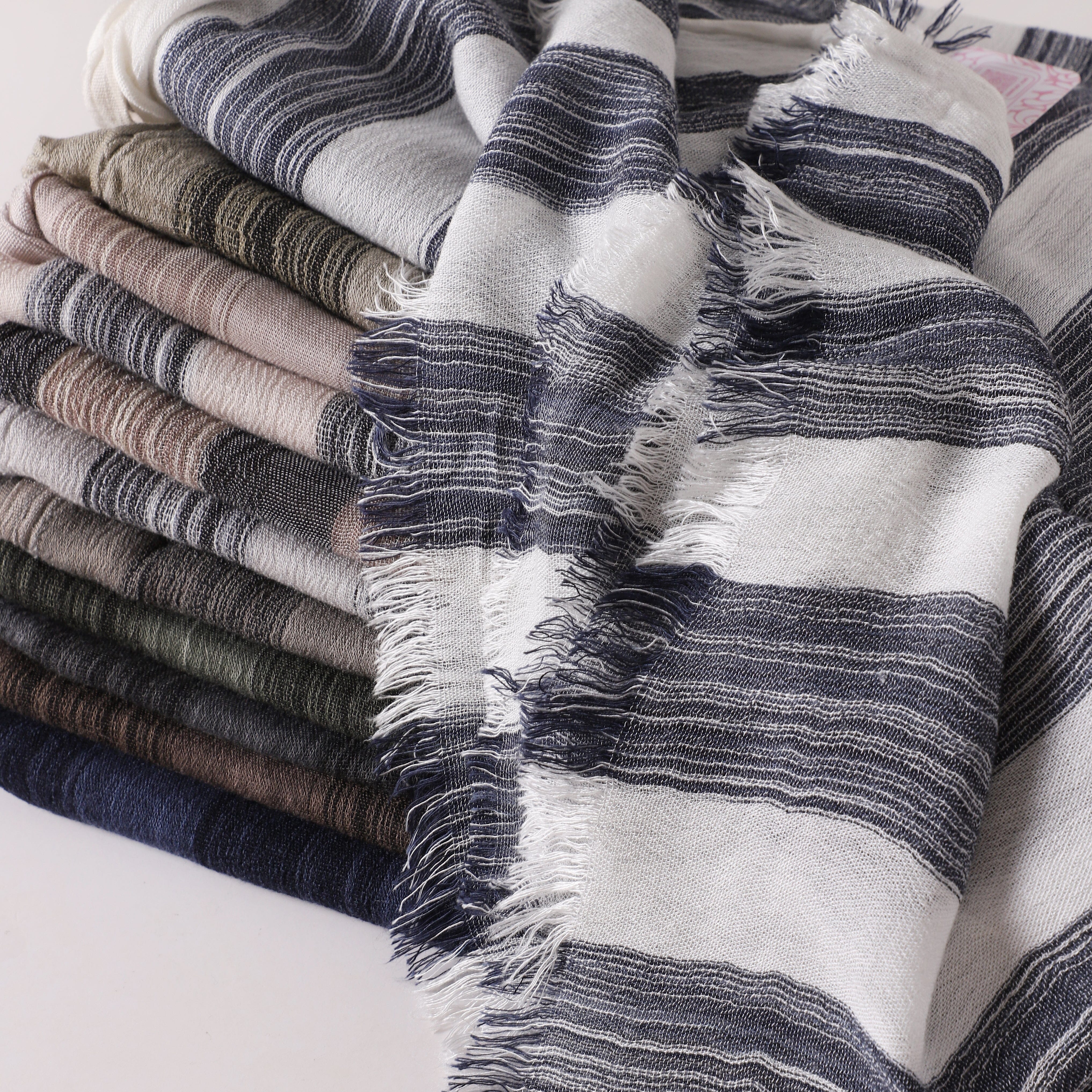 Flowline Thailandy Scarf
