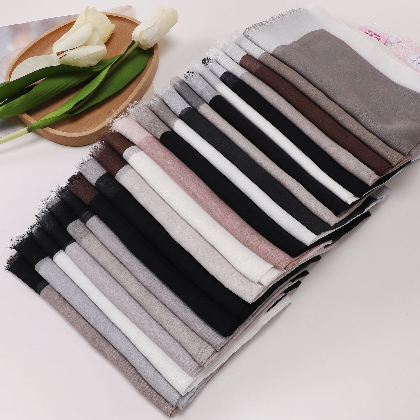 Frame Border Linen Scarf