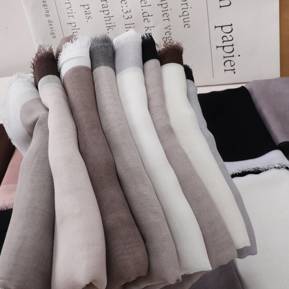 Frame Border Linen Scarf