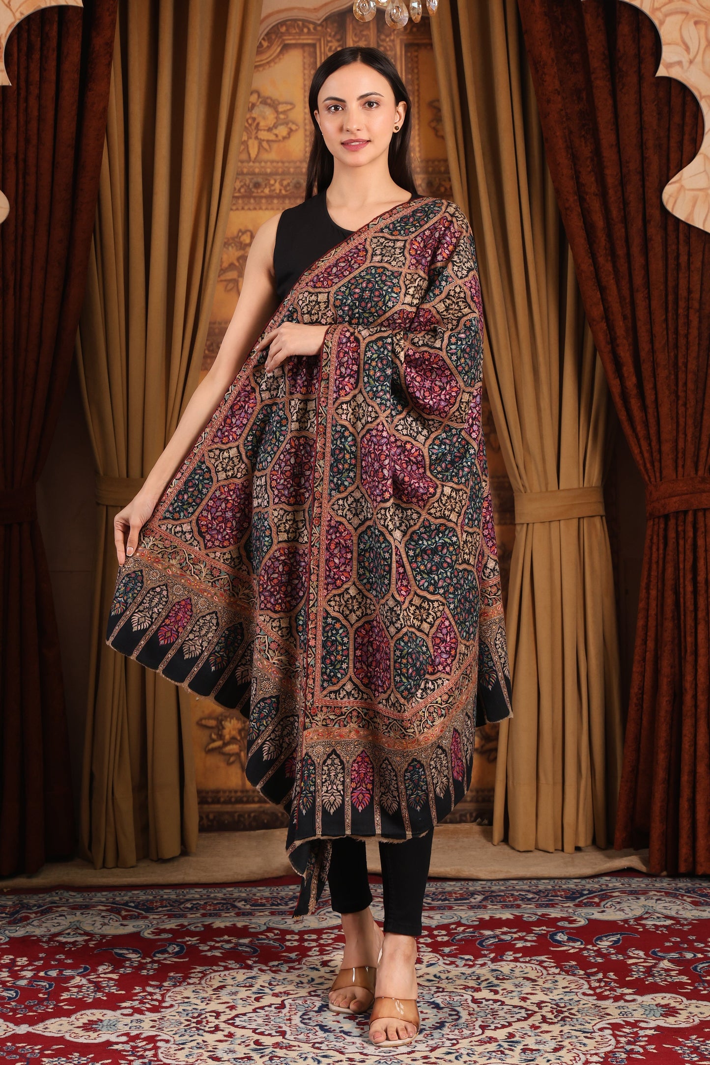 Hand Embroidered Kashmiri Pashmina Shawl