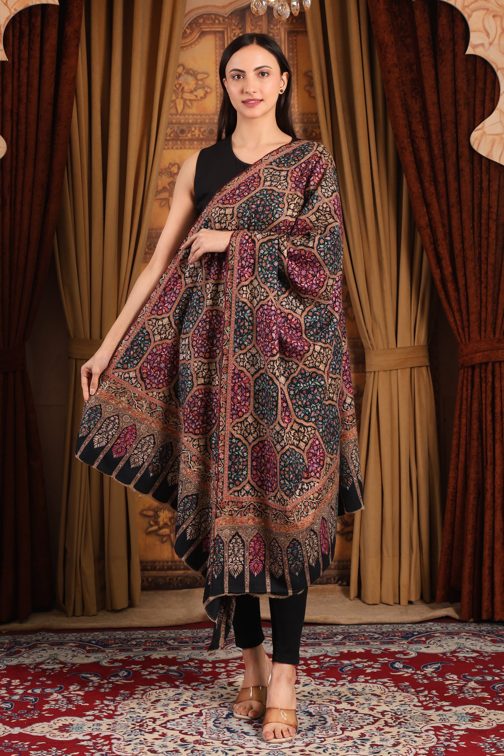 Hand Embroidered Kashmiri Pashmina Shawl