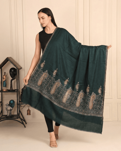 Handcrafted Paisley Border Shawl
