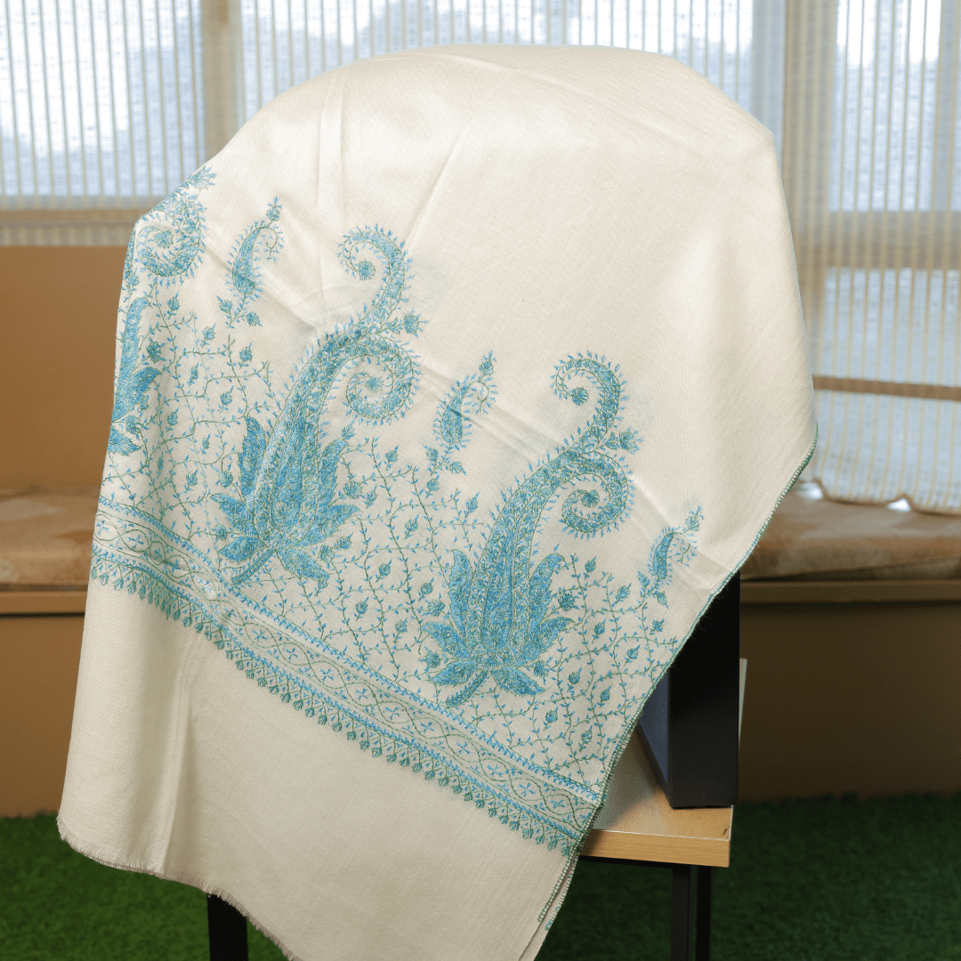 Handcrafted Paisley Border Shawl