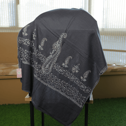 Handcrafted Paisley Border Shawl