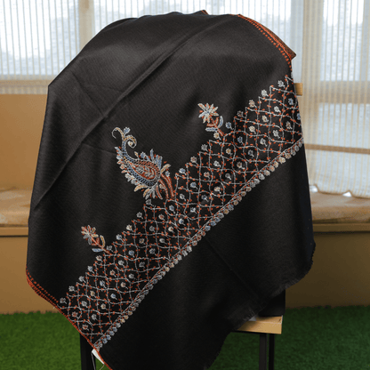 Handcrafted Paisley Border Shawl