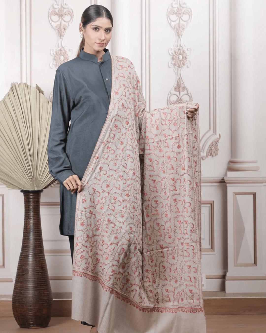 Jaalidar Shawl