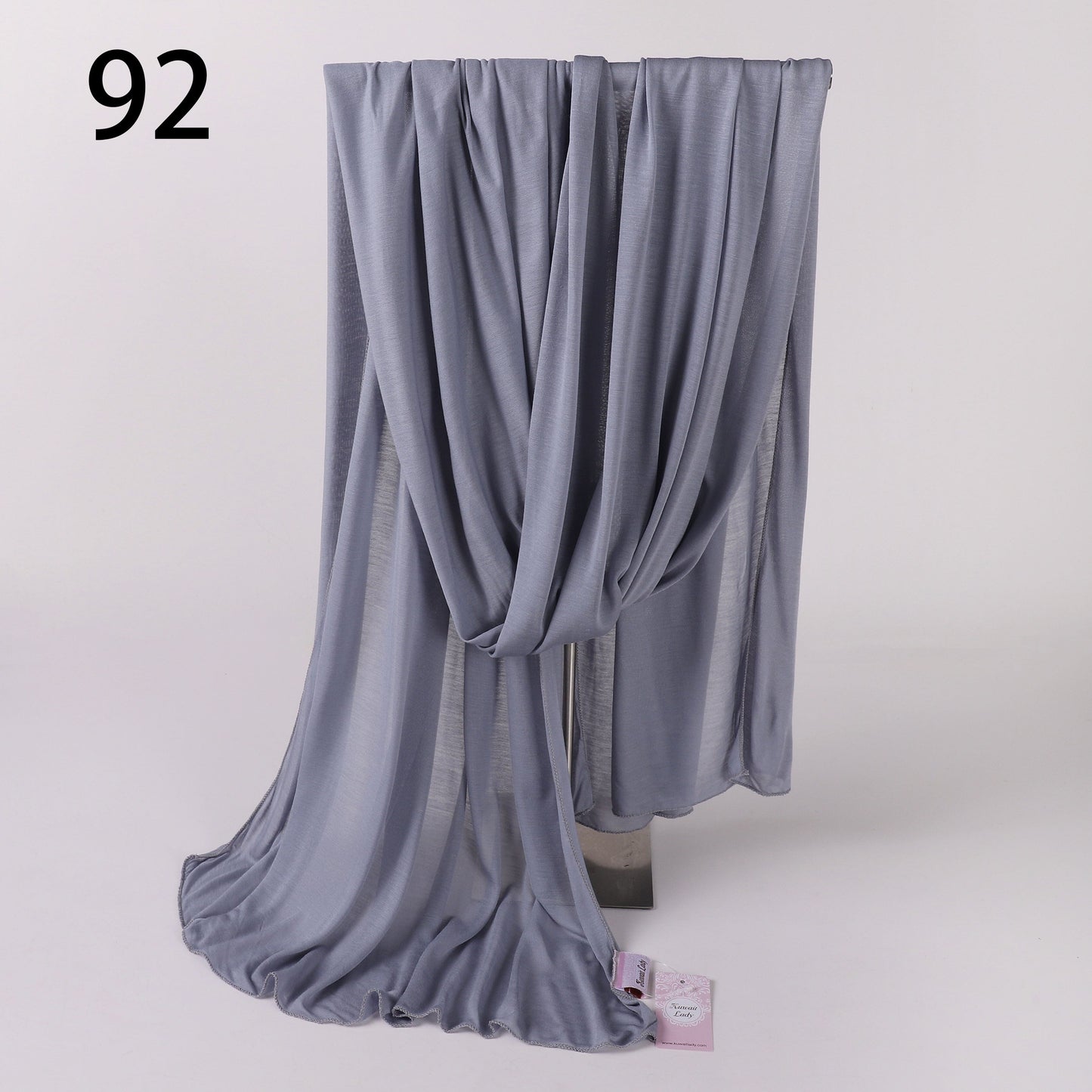 Kleenex Elegant Scarf