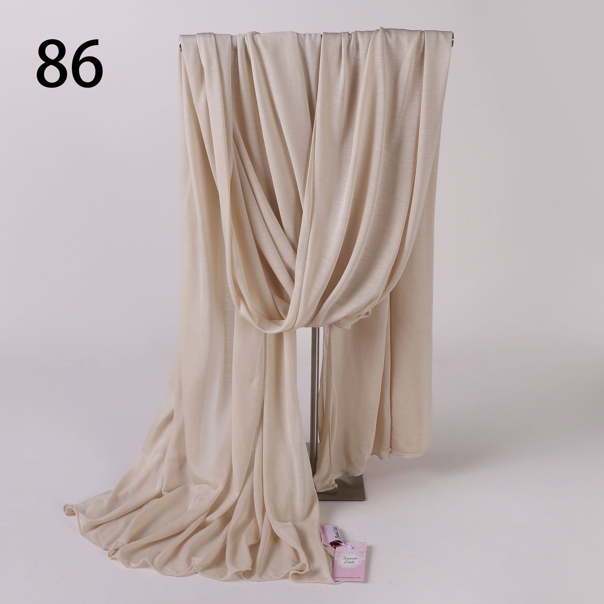 Kleenex Elegant Scarf