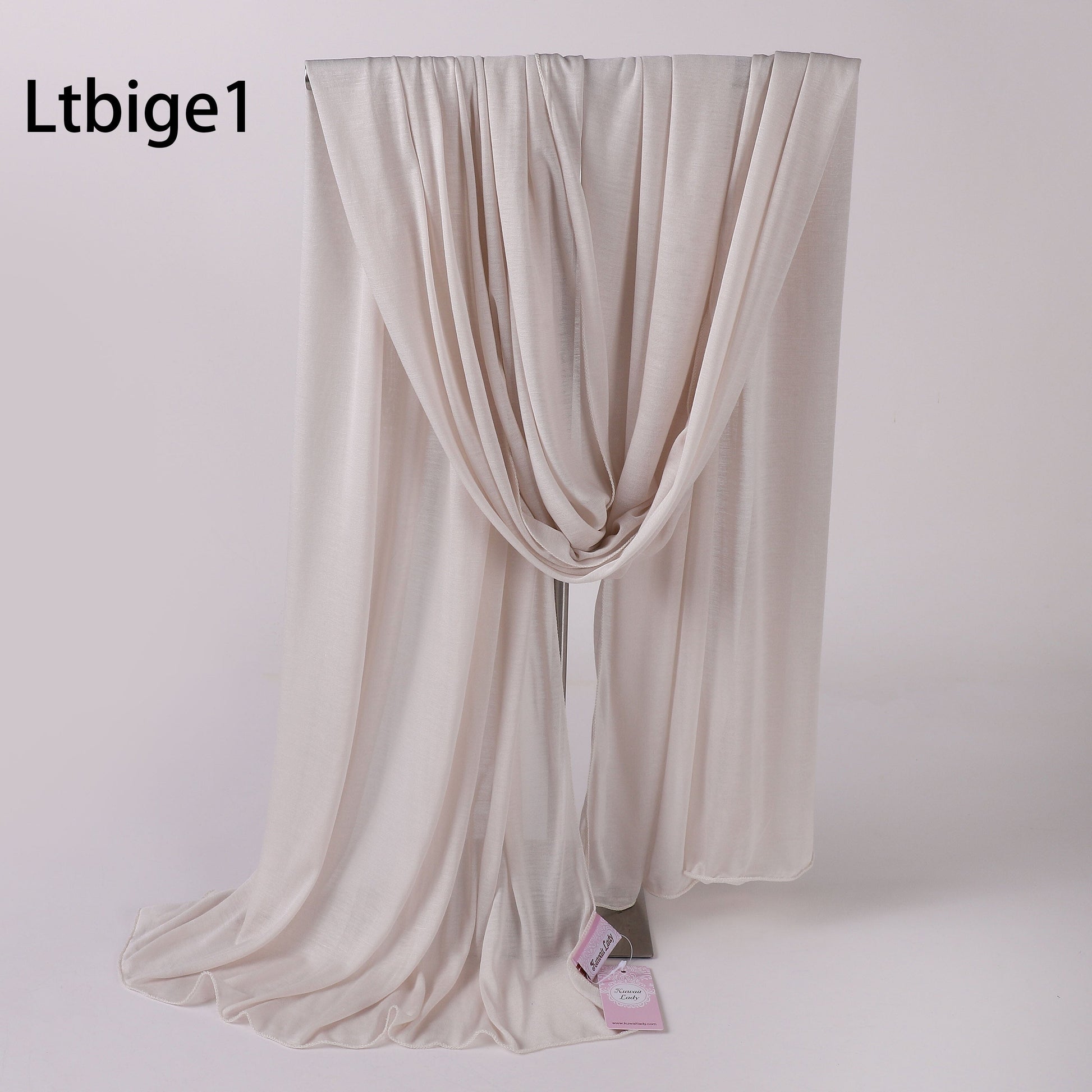 Kleenex Elegant Scarf