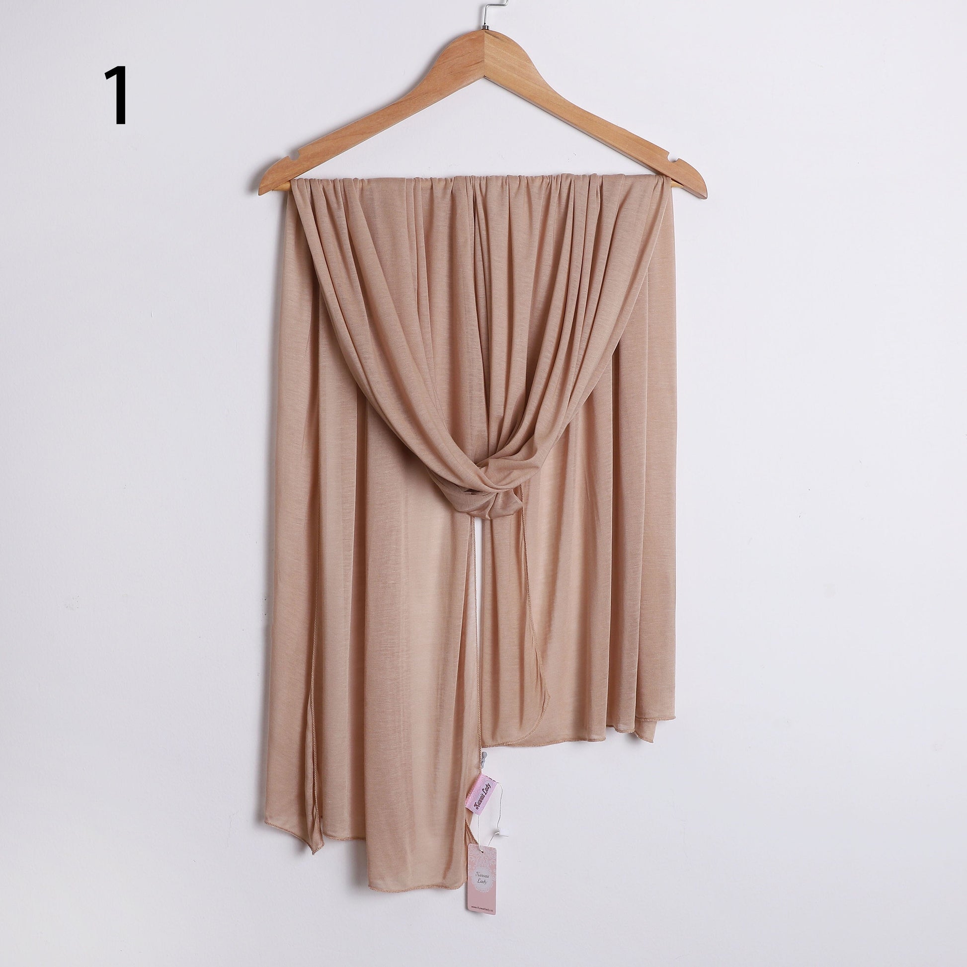 Kleenex Elegant Scarf