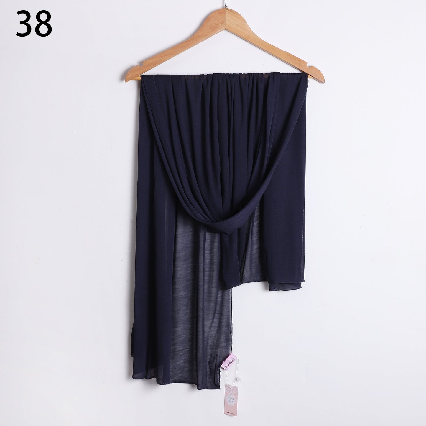 Kleenex Elegant Scarf