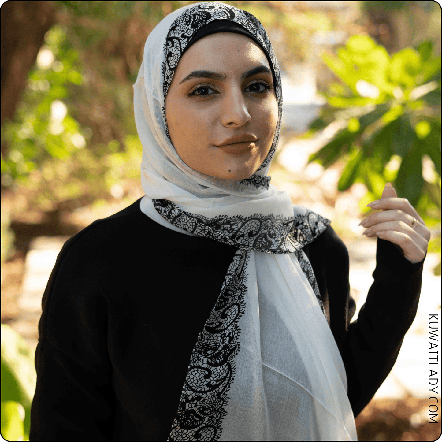 Linen Elite Border Scarf