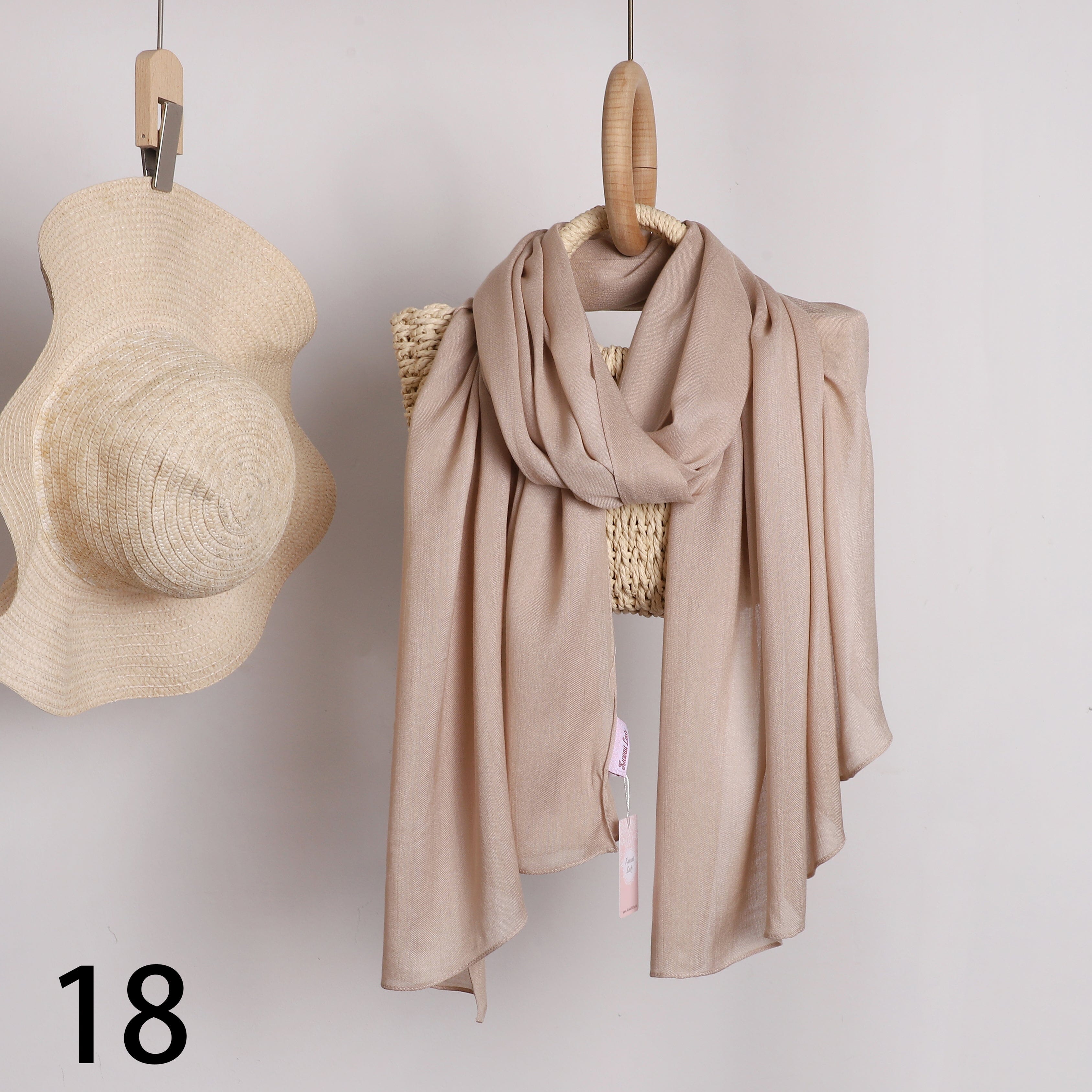 Linen Plain 526