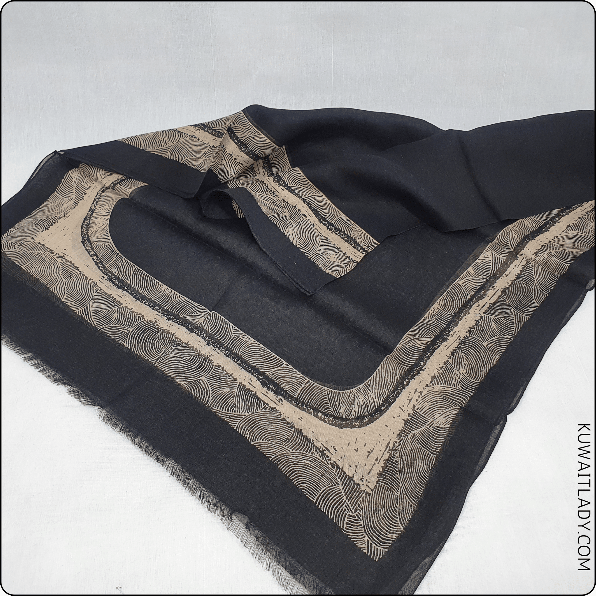 Linen Sajadah Print Scarf