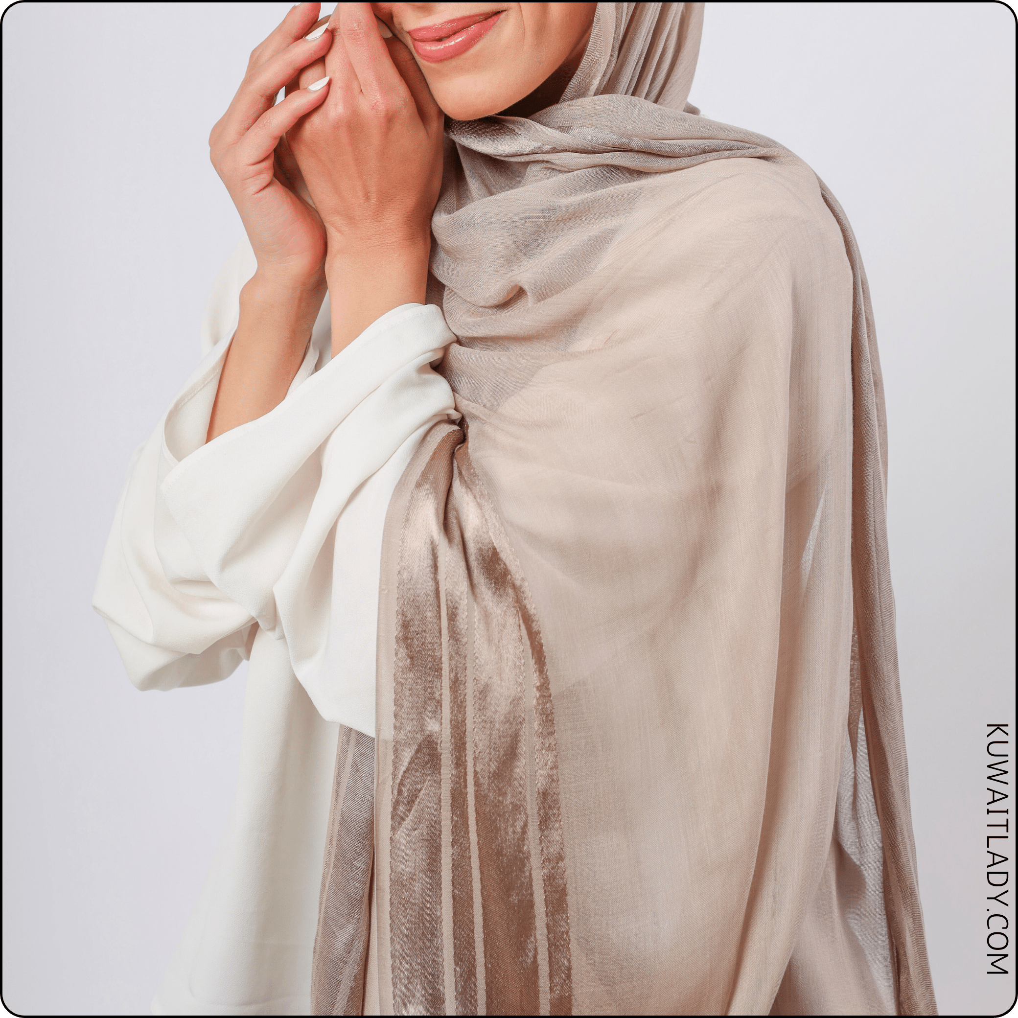 Linen Satin Edge Elegance