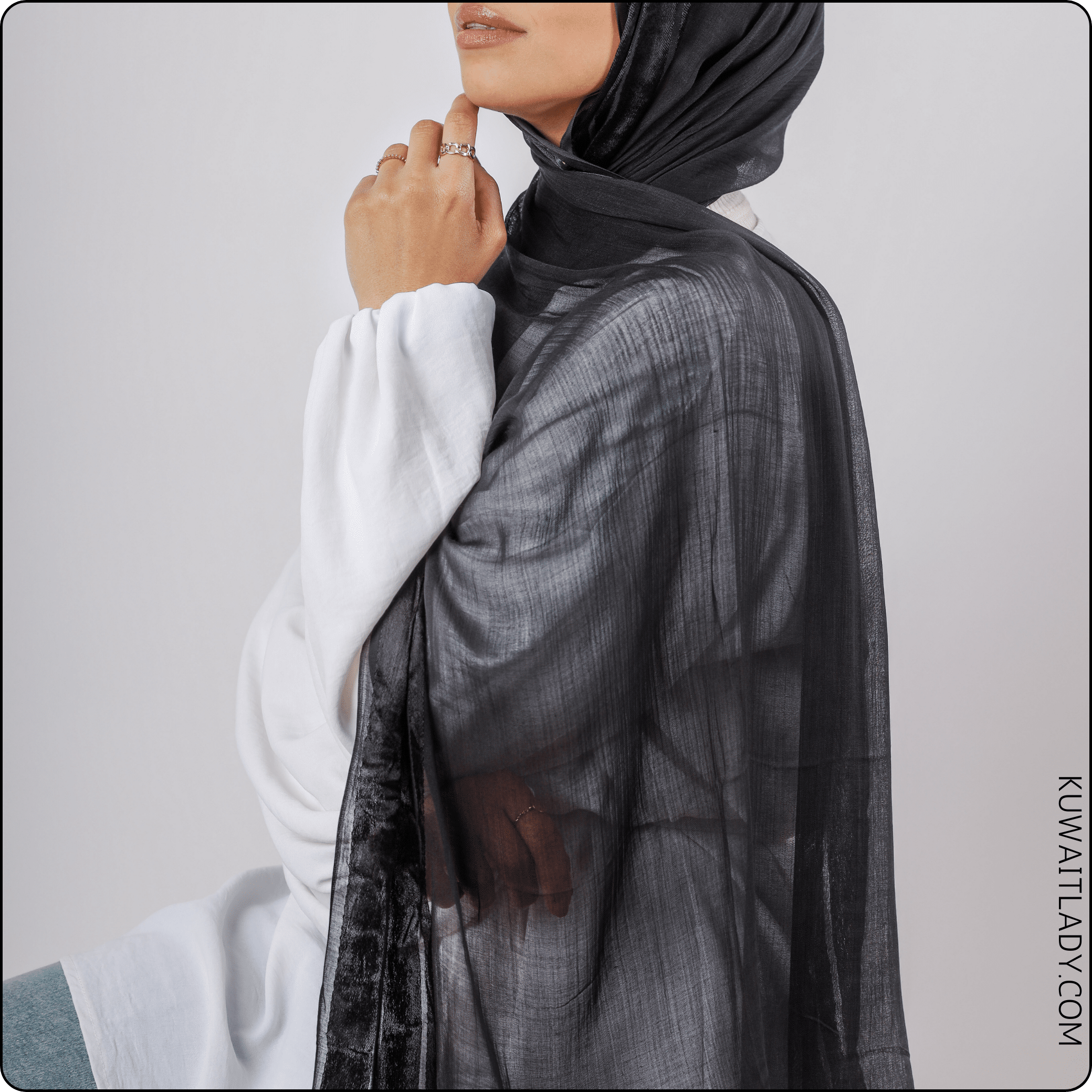 Linen Satin Edge Elegance