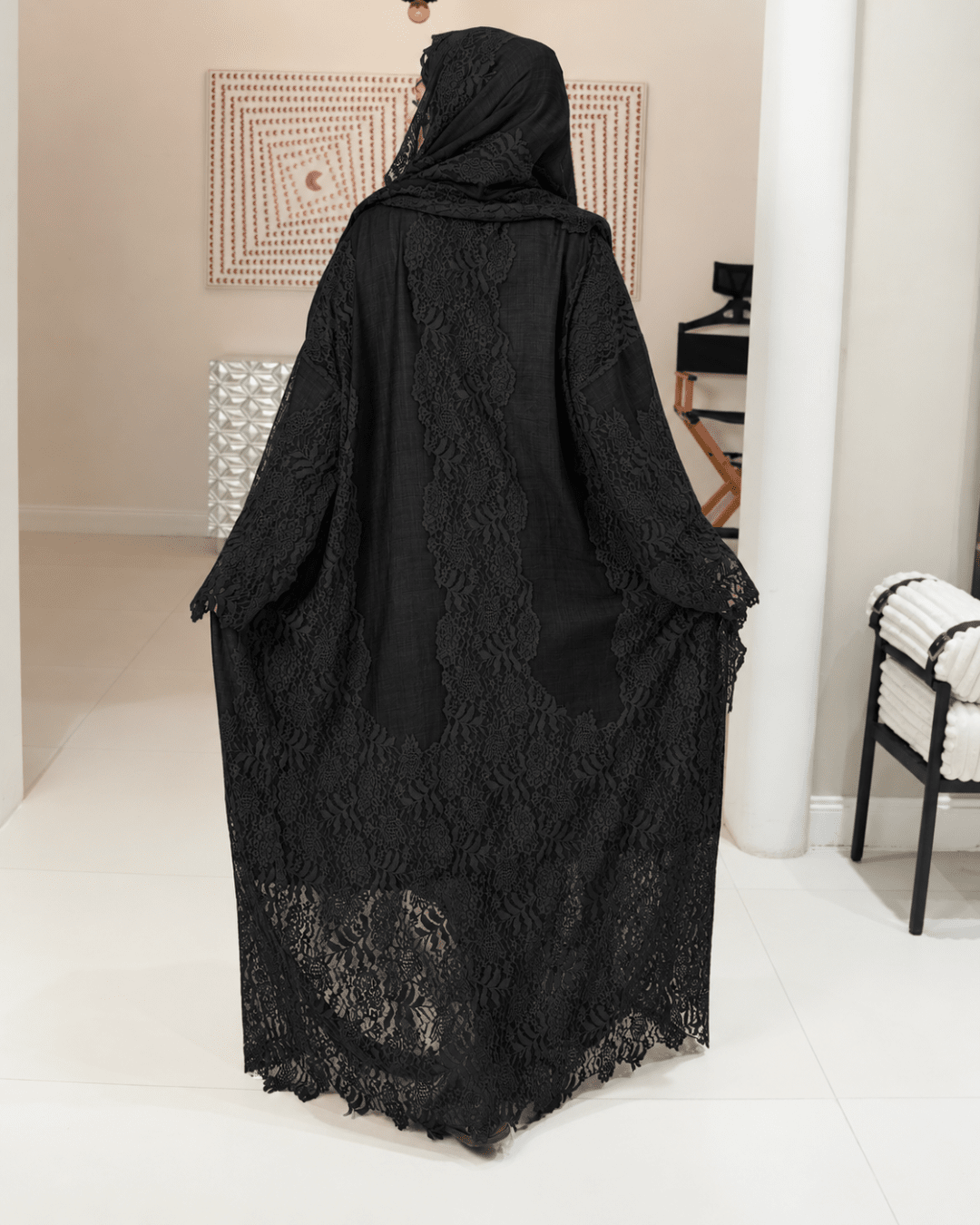 Premium Bisht Wool-Lace Black