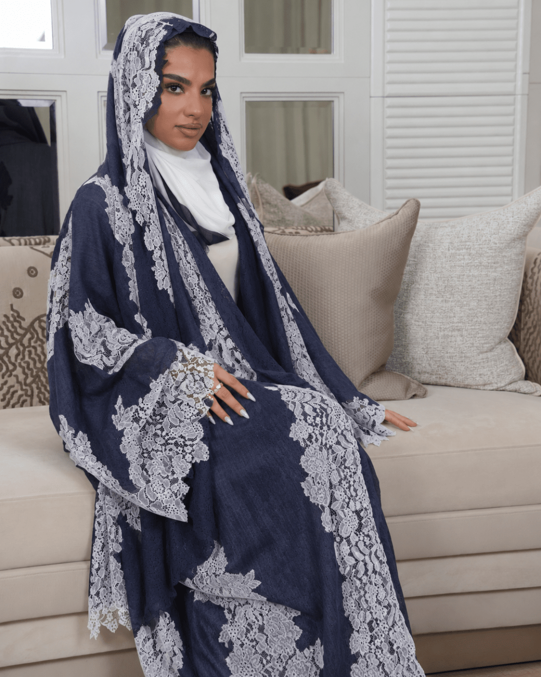 Premium Bisht Wool-Lace Navy Blue