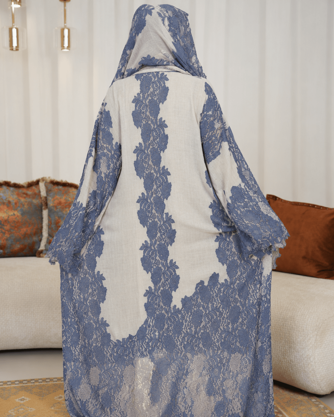 Premium Bisht Wool-Lace Offwhite-Blue