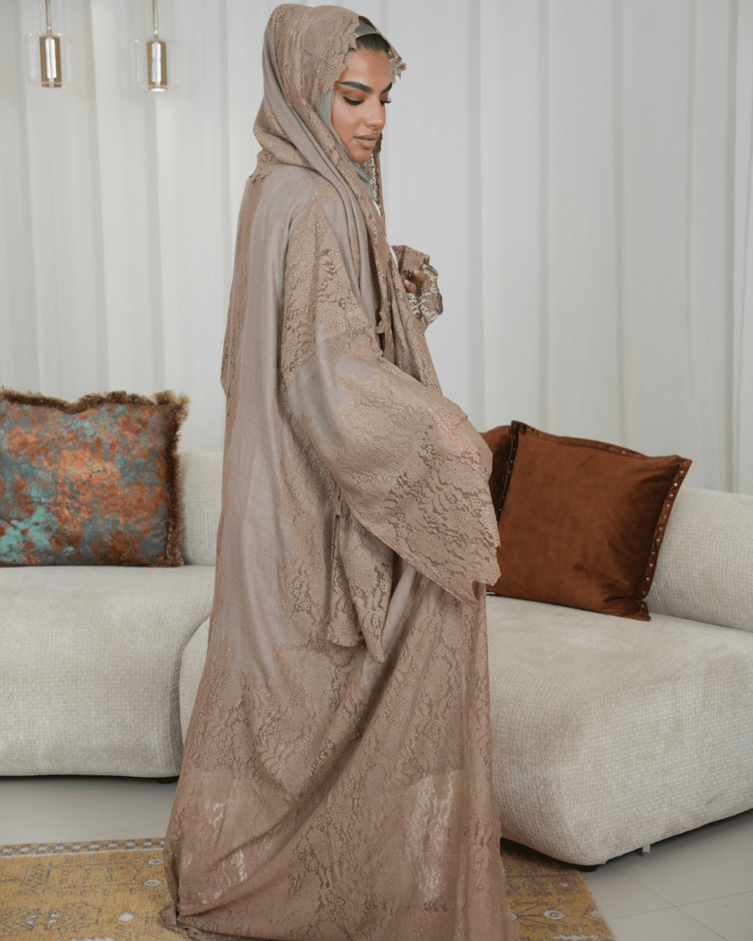 Premium Pashmina Wool-Lace Beige Bisht