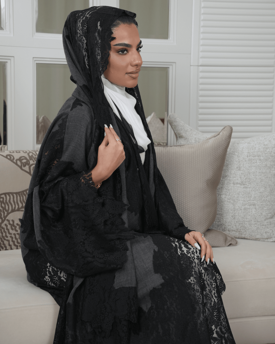 Premium Pashmina Wool-Lace Dark Grey Bisht